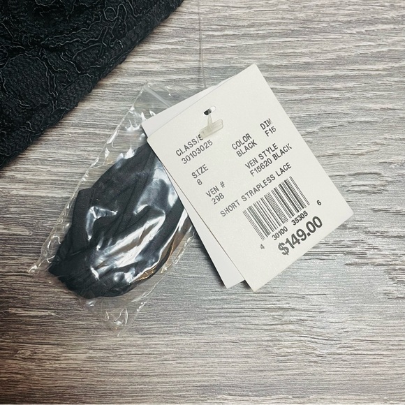 David’s Bridal Short Strapless All Over Lace Dress 0132 - Picture 3 of 13